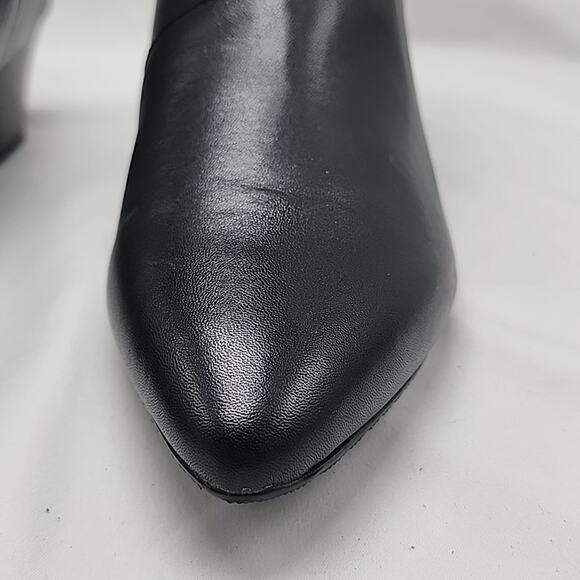 CLARKS TERESA SKIP COLOR BLUE LEATHER ZIP CLOSE ANKLE BOOT WOMEN'S SIZE 10 NWOB - Picture 5 of 16